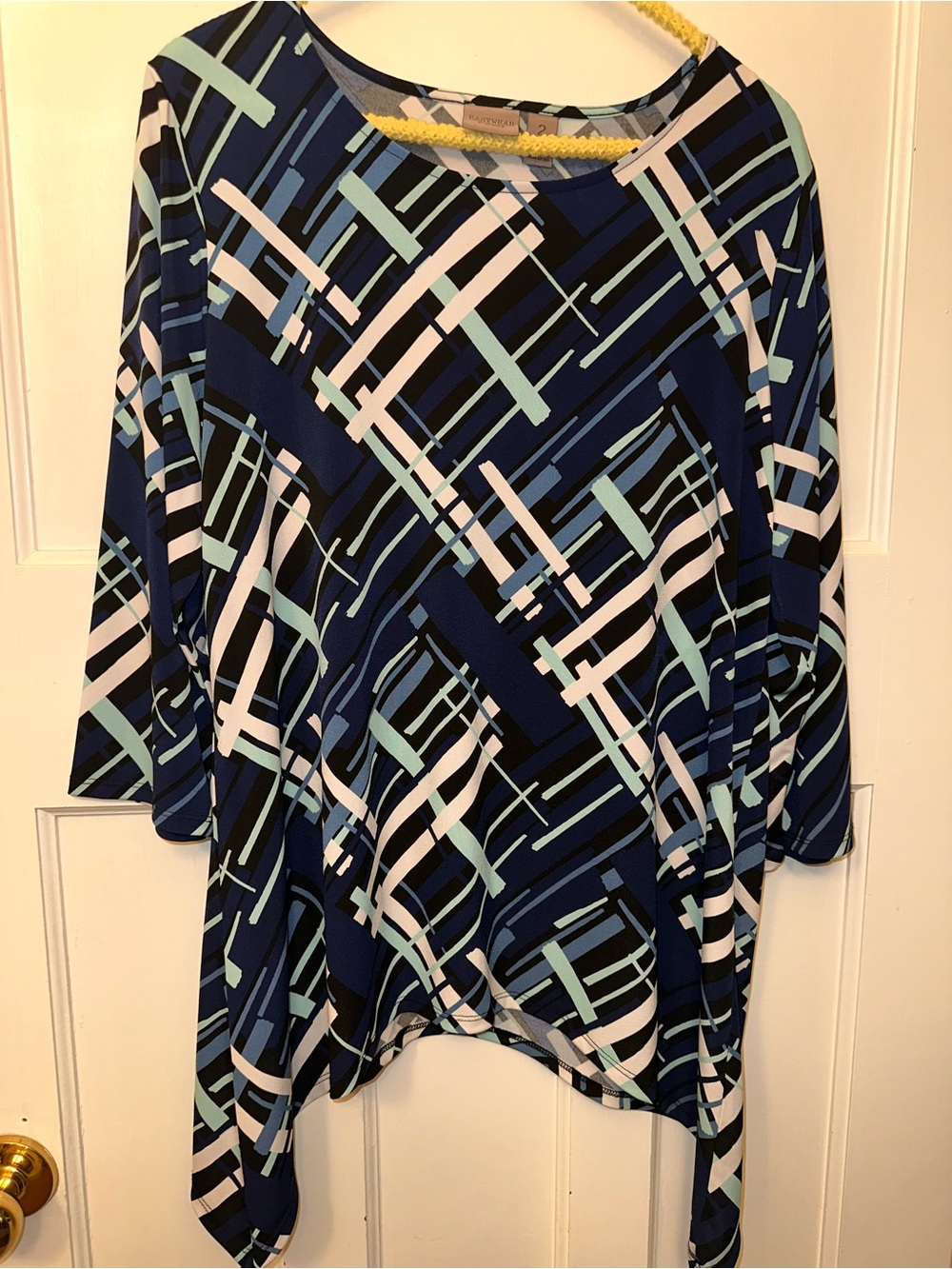 ⭐️ Chicos 2X Navy Geometric Print Boatneck Top - Blue/White